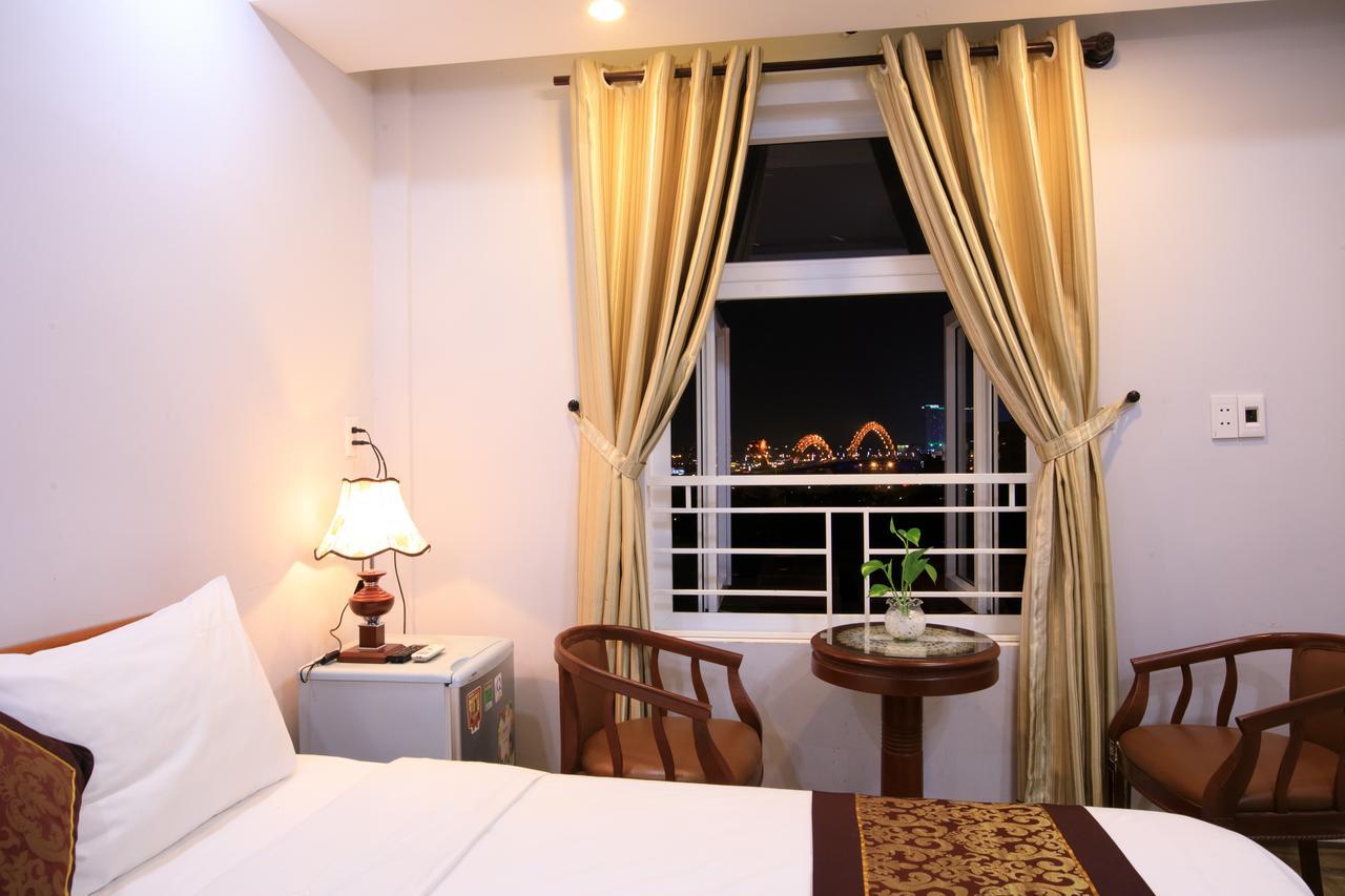Cong Thuong Hotel Дананг Екстер'єр фото